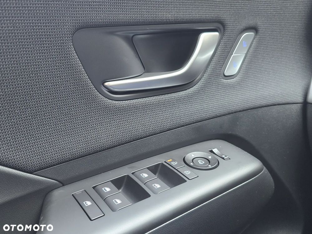 Hyundai Kona 1.6 GDI Hybrid Platinum DCT - 18