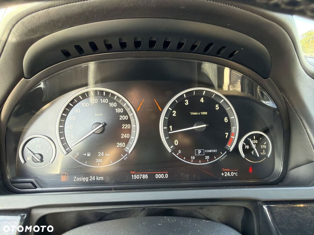 BMW Seria 7 750i - 17