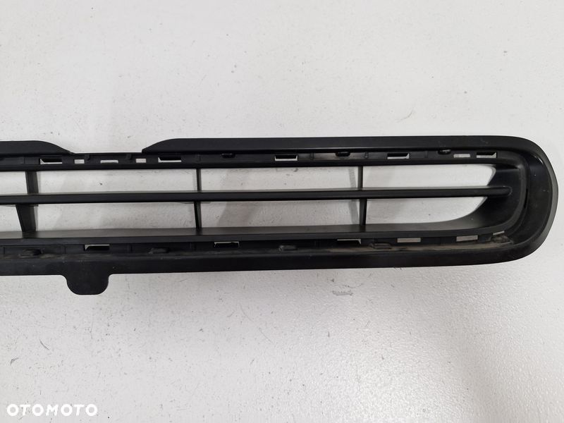 FIAT 500X 500 X KRATKA ATRAPA ZDERZAKA PRZÓD PRZEDNIA ŚRODKOWA 735568935 - 2