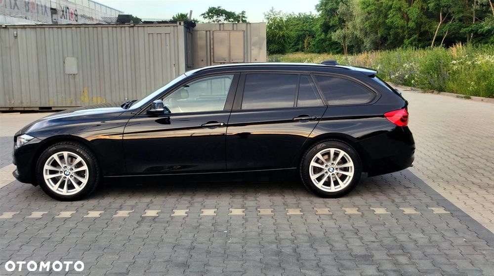 BMW Seria 3 318d Edition Luxury Line Purity - 3