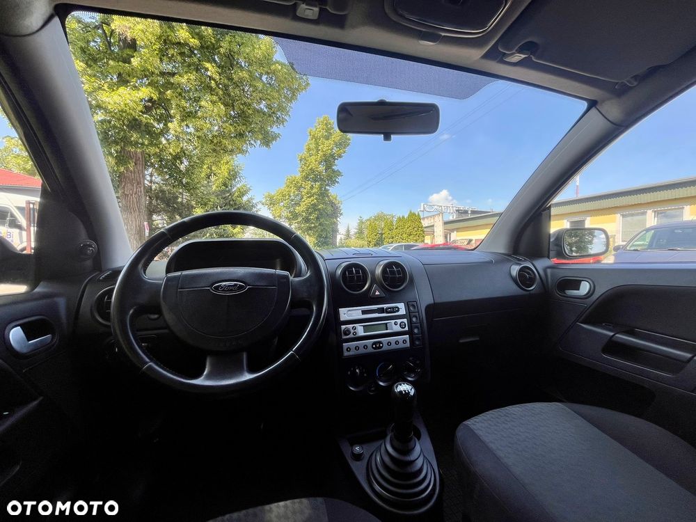 Ford Fusion - 13