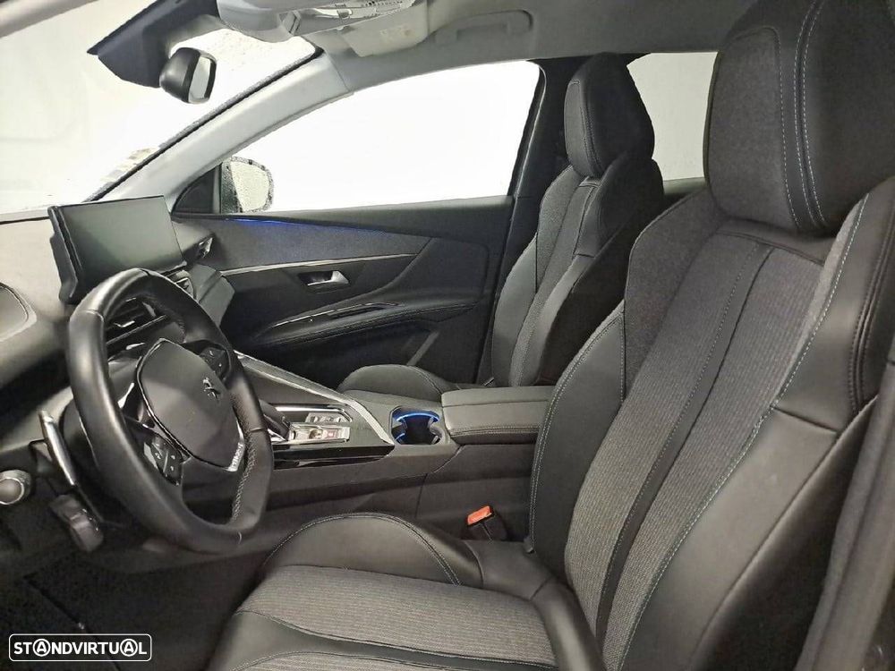 Peugeot 3008 1.2 PureTech Allure Pack EAT8 - 9