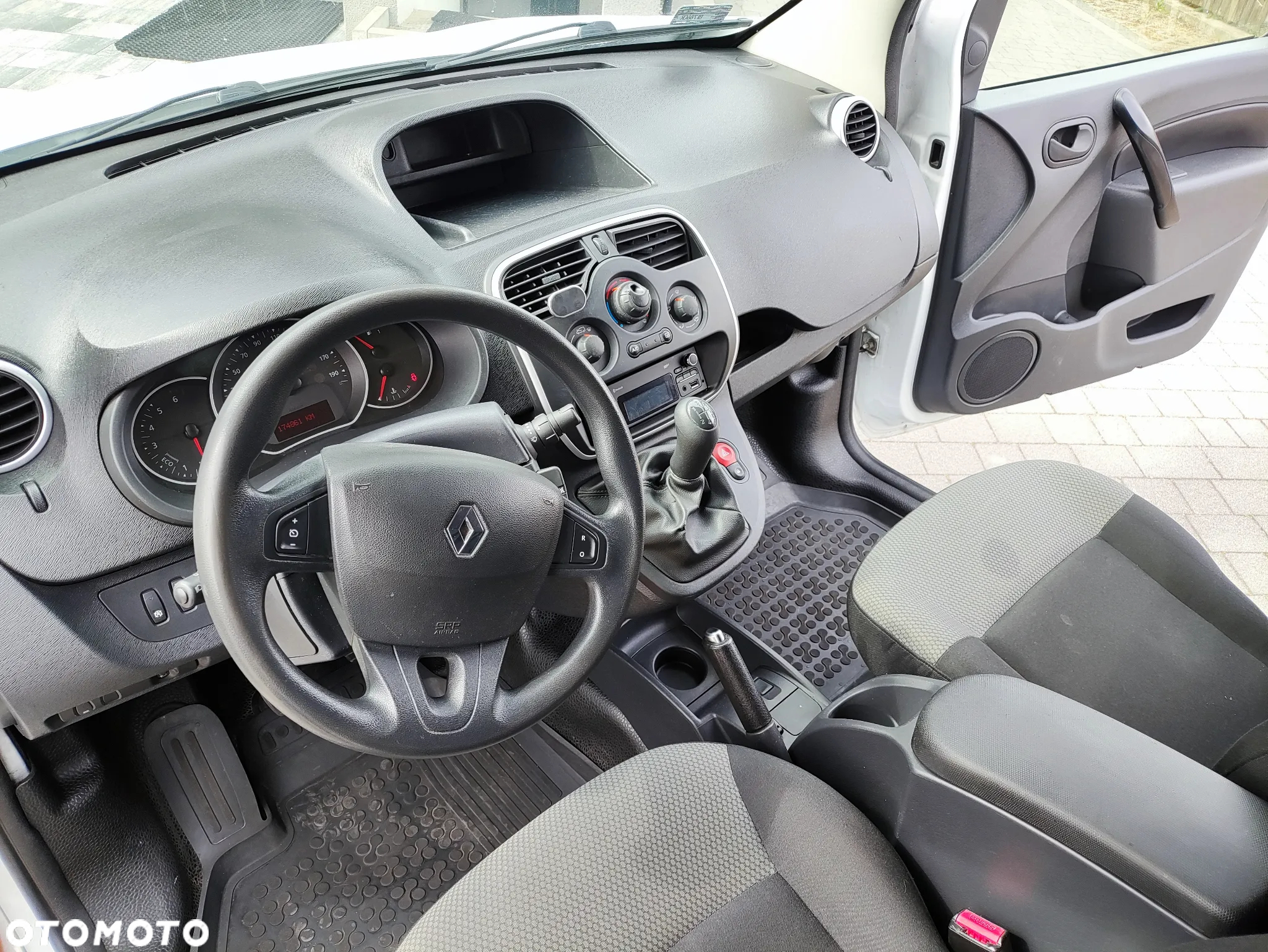 Renault Kangoo MAXI - 8