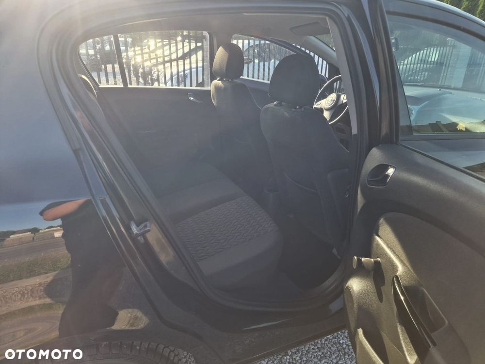 Opel Corsa - 8