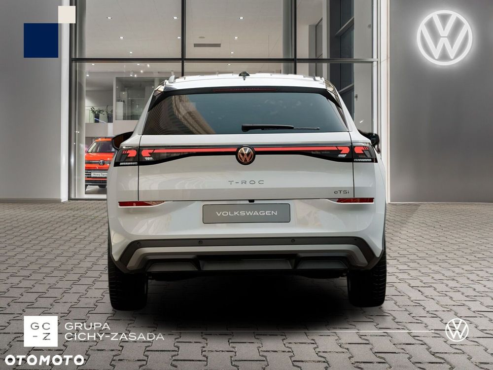 Volkswagen T-Roc - 4