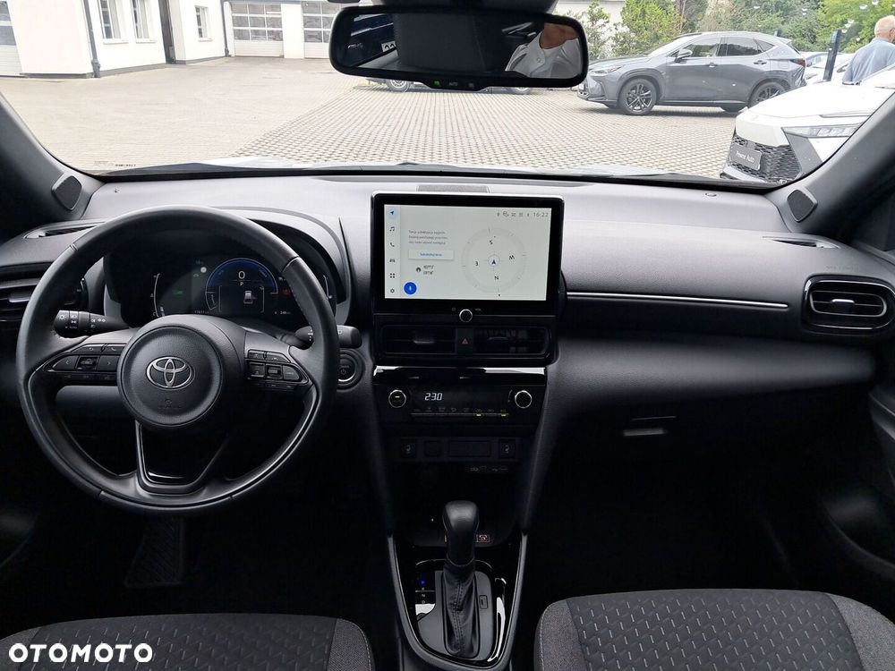 Toyota Yaris Cross Hybrid 1.5 Style - 25