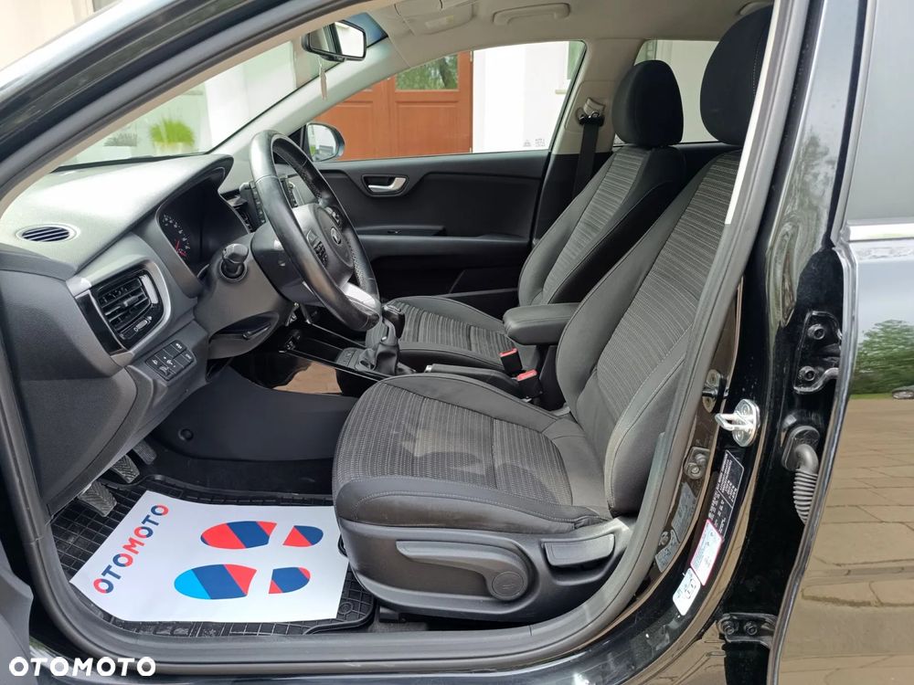 Kia Stonic 1.6 CRDi Platinum Edition - 26