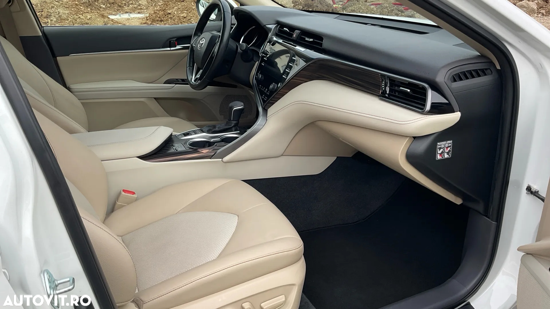 Toyota Camry 2.5 Hybrid Dynamic - 14