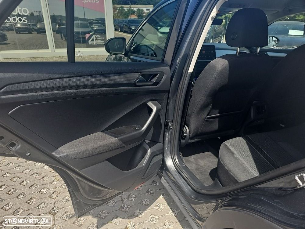 VW T-Roc 1.0 TSI Life - 22