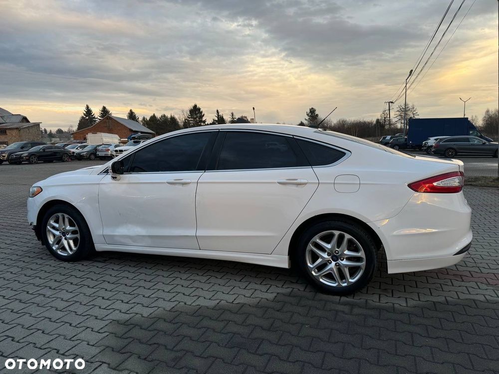 Ford Fusion 1.6 Style - 9