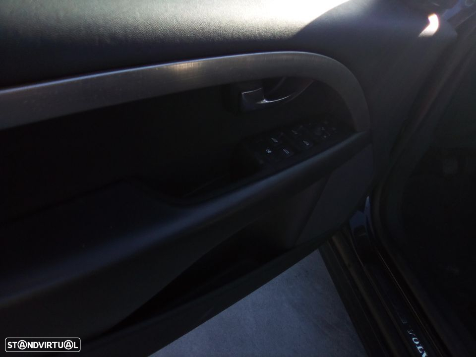 Volvo S80 D5 2.4  2008 - 11