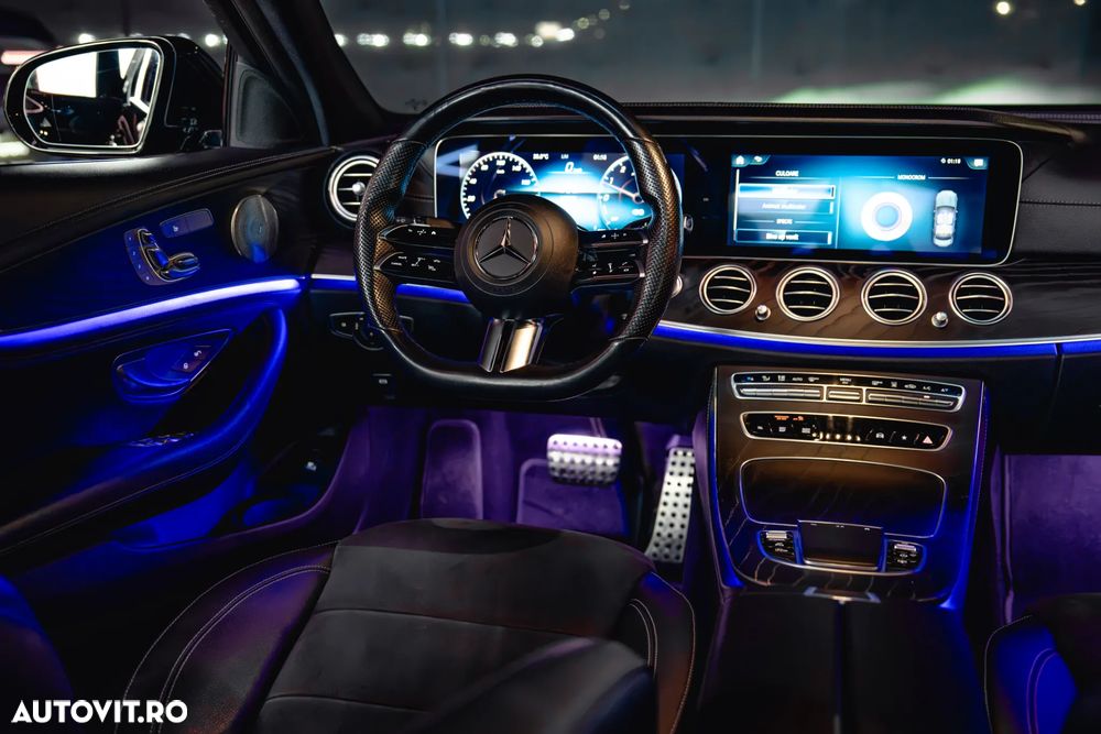 Mercedes-Benz E 300 de 4Matic 9G-TRONIC AMG Line - 18