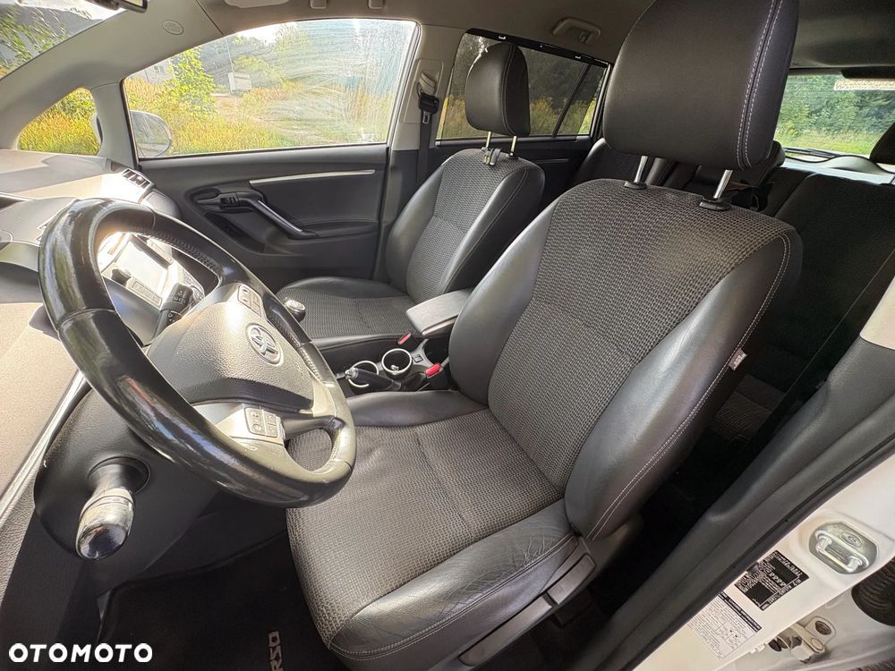 Toyota Verso 1.8 Premium EU5 7os - 14