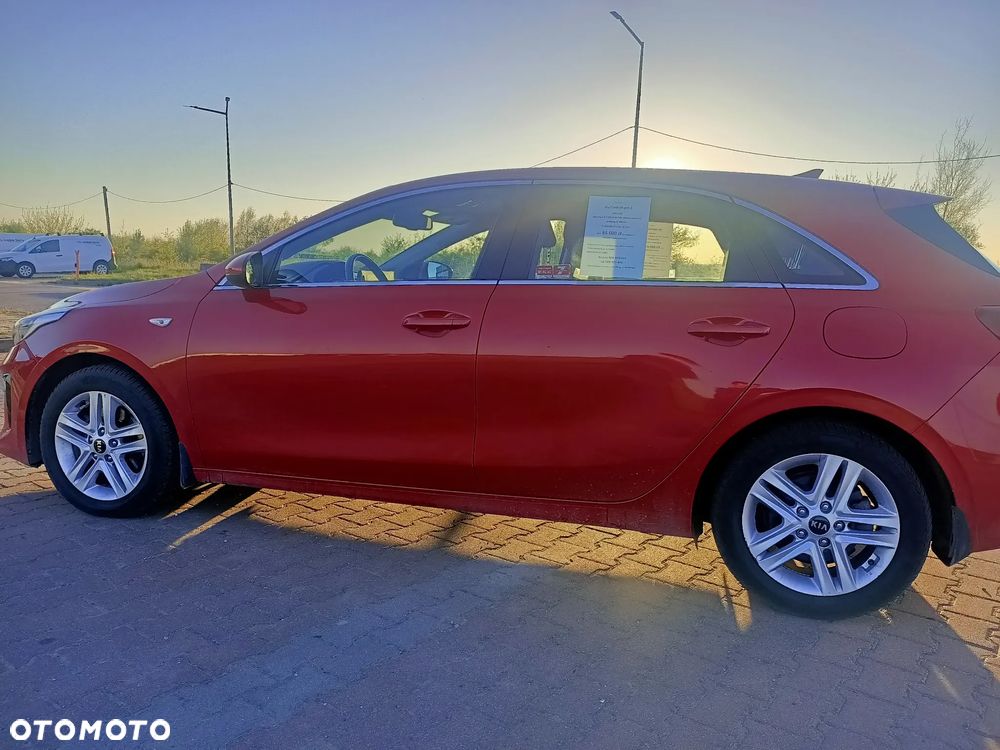 Kia Ceed 1.4 T-GDI M DCT - 5