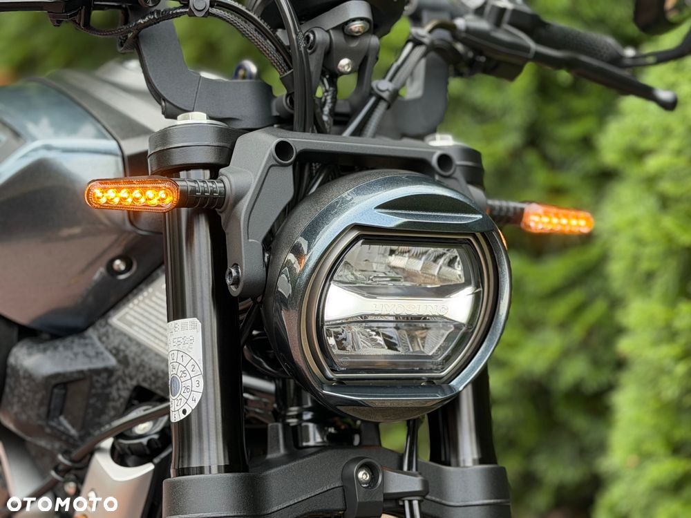 Hyosung GV - 24