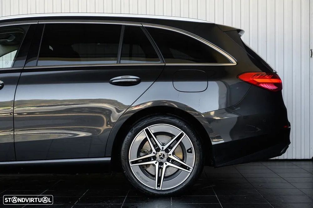 Mercedes-Benz C 300 e AMG Line - 21