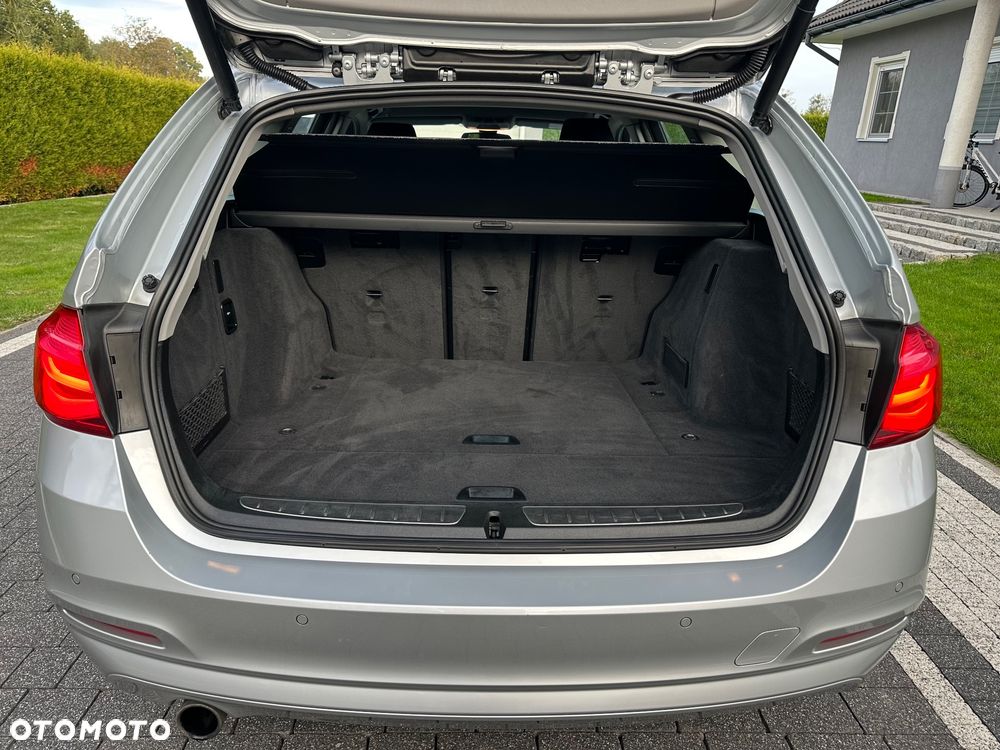 BMW Seria 3 318i Advantage - 10