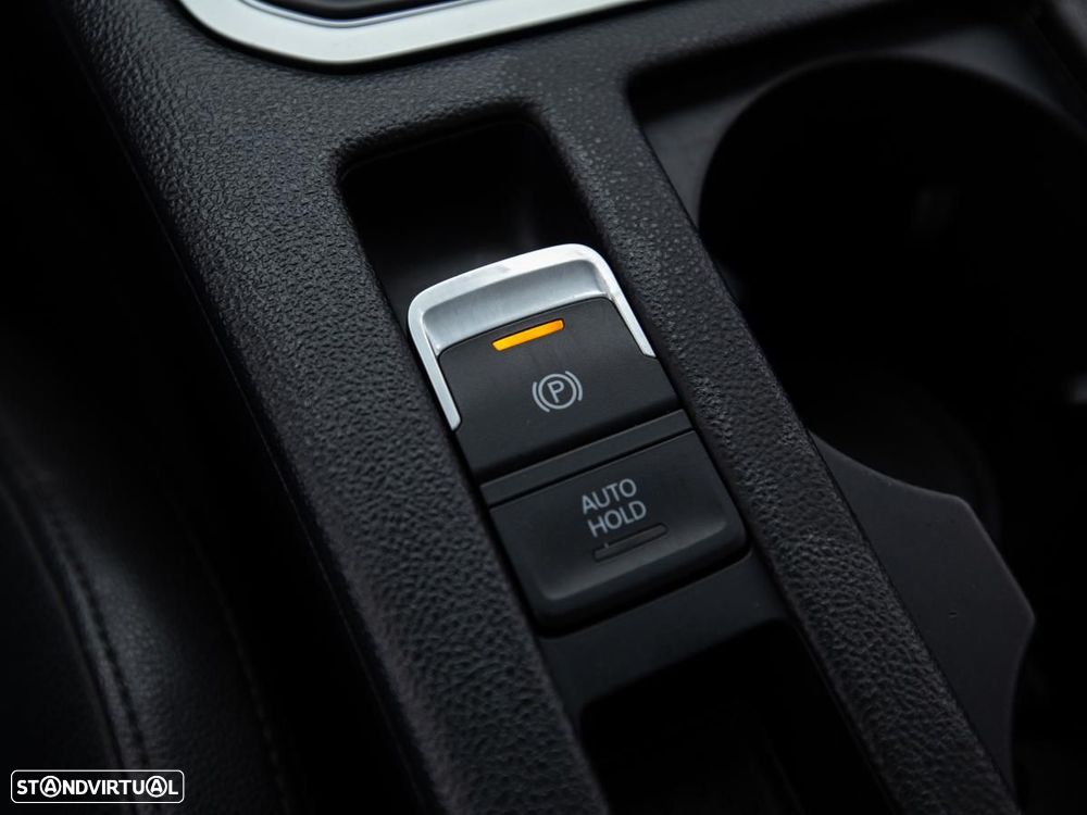 VW Passat - 22