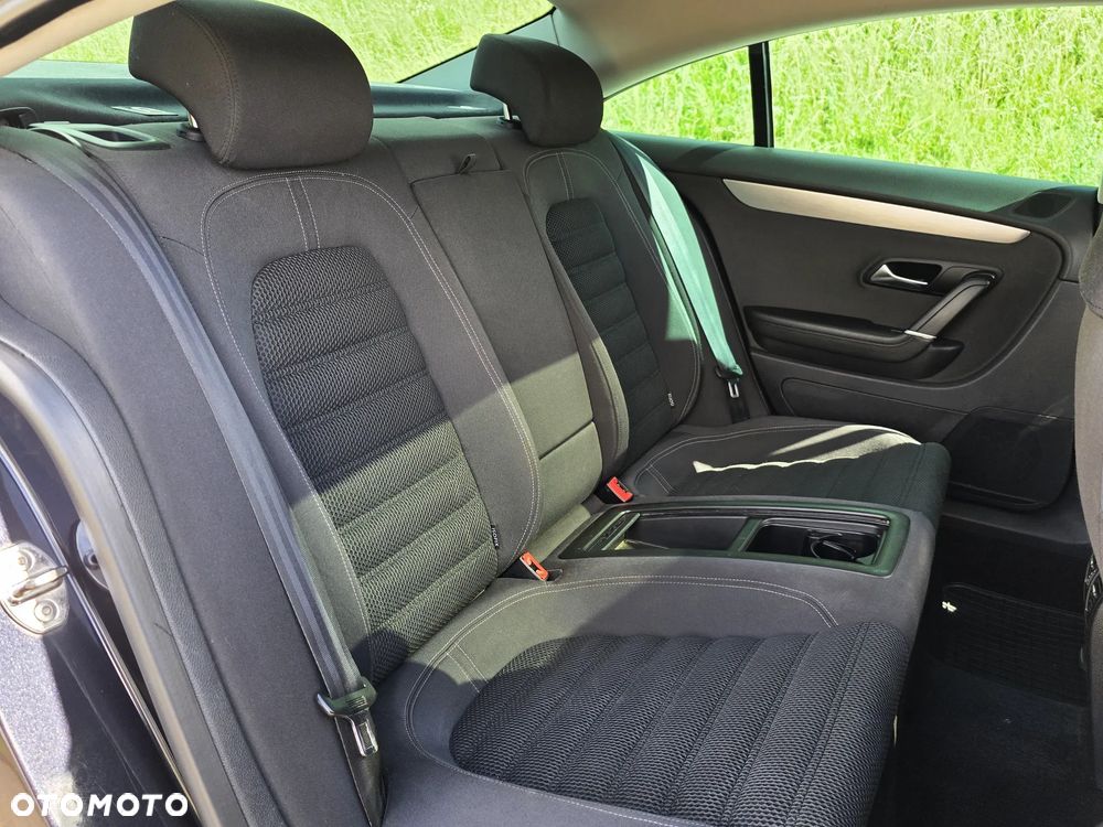 Volkswagen Passat CC 1.8 TSI DSG Exclusive - 32