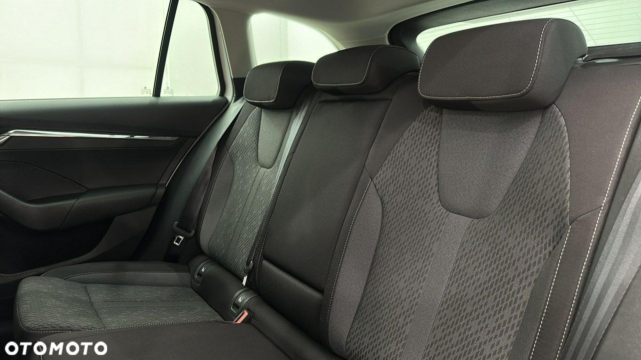 Skoda Octavia - 12