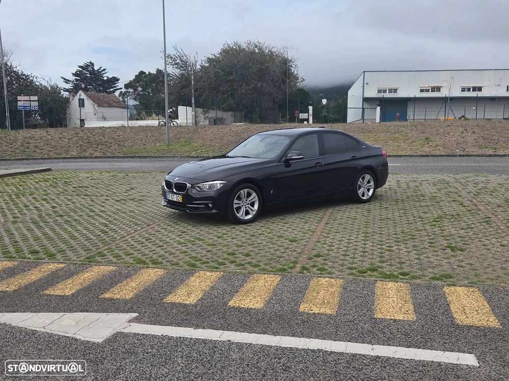 BMW 330 e iPerformance Advantage - 3