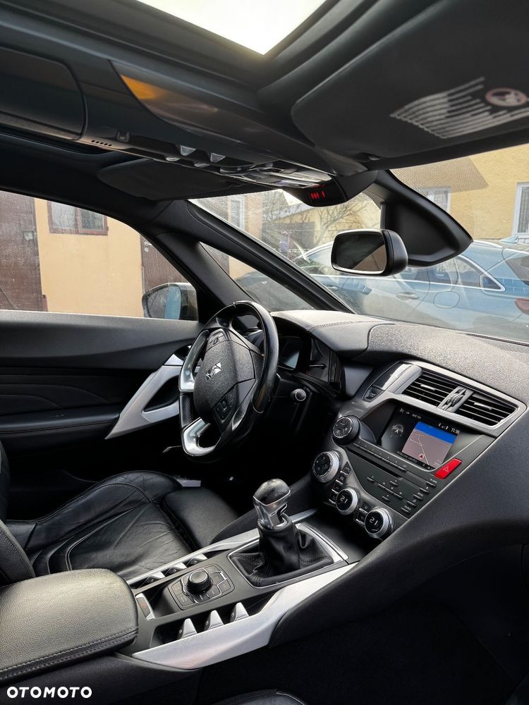 Citroën DS5 2.0 HDi SportChic - 14