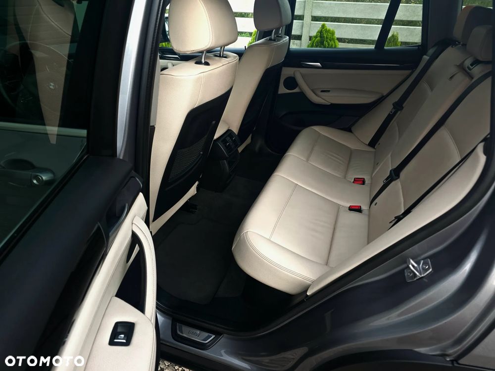 BMW X3 xDrive20d xLine - 19