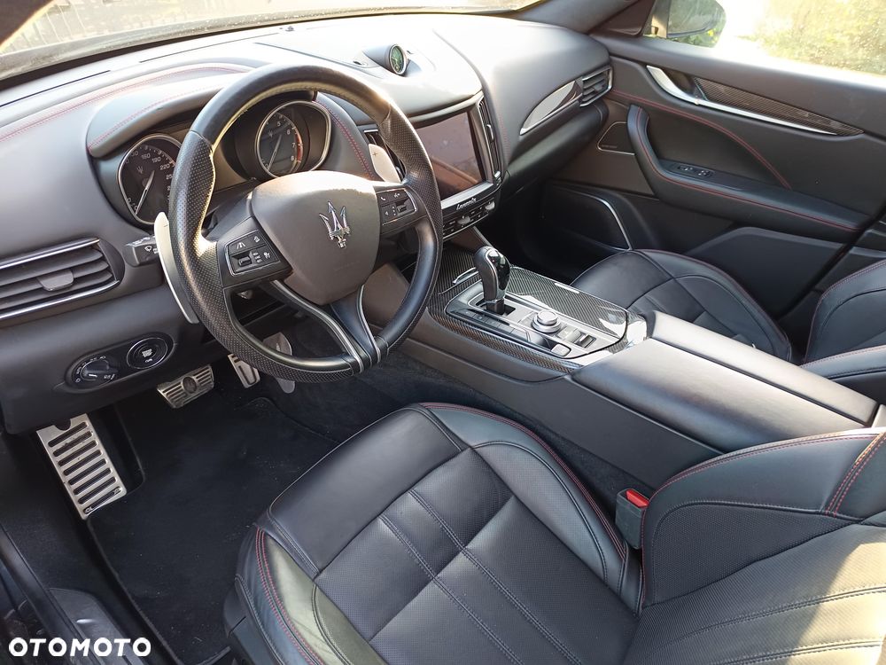 Maserati Levante S Q4 - 7