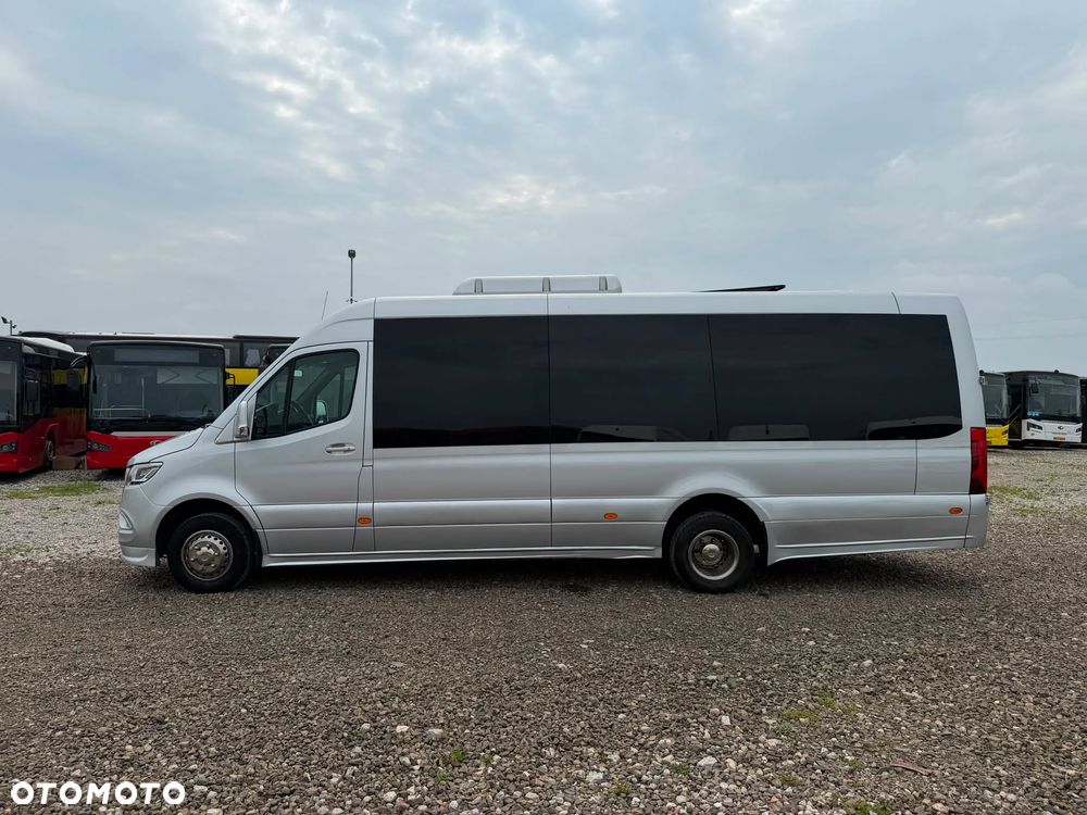 Mercedes-Benz Sprinter 519 - 8