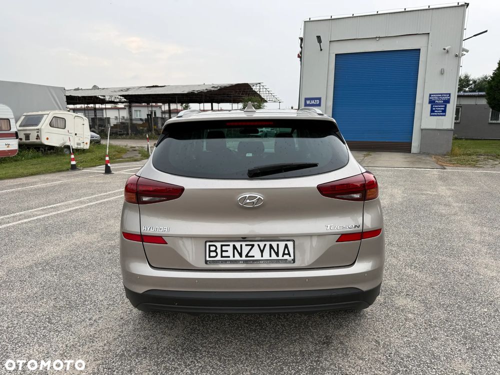 Hyundai Tucson blue 1.6 GDi 2WD Navi - 32