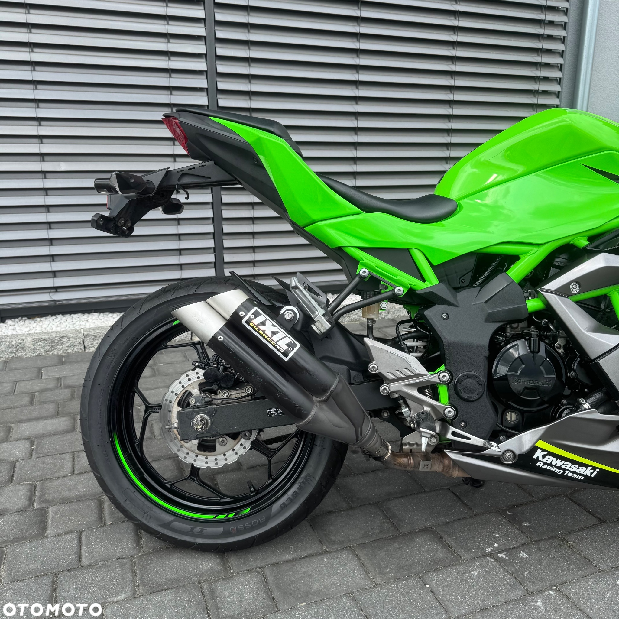 Kawasaki Ninja - 5