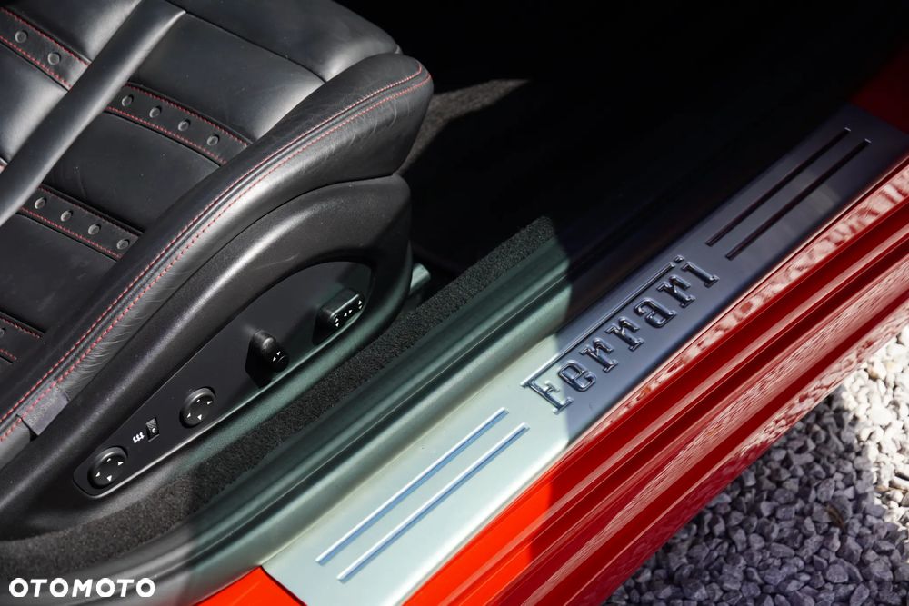 Ferrari California - 36