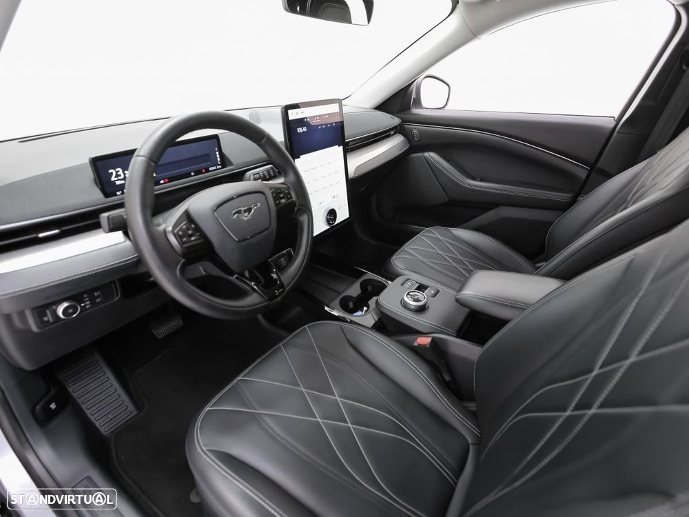 Ford Mustang Mach-E Alargada - 7