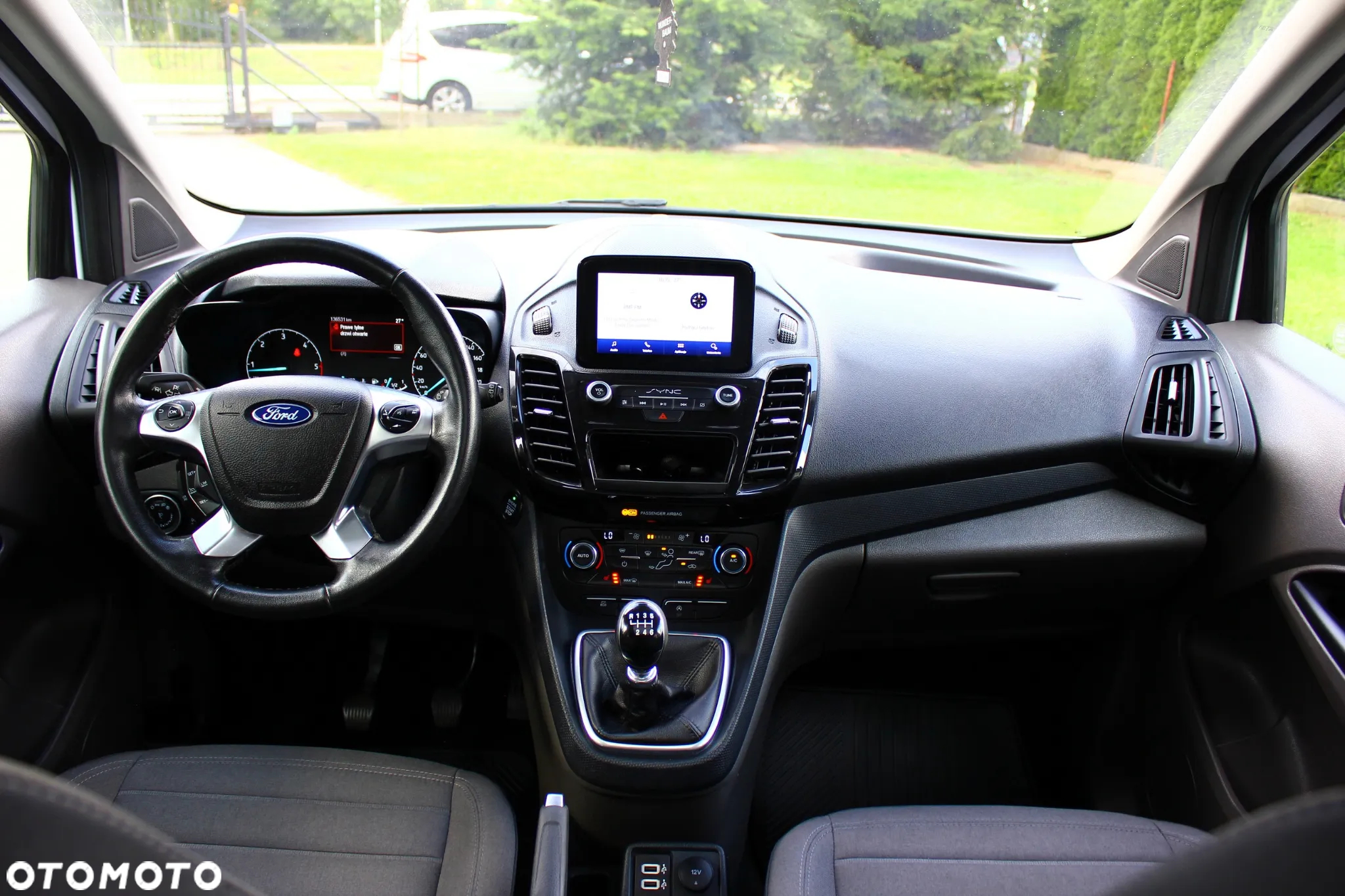Ford Tourneo Connect 1.5 EcoBlue Titanium - 38