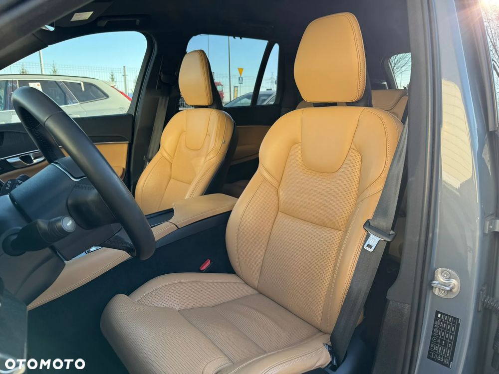 Volvo XC 90 B5 D AWD Plus Dark 7os - 9