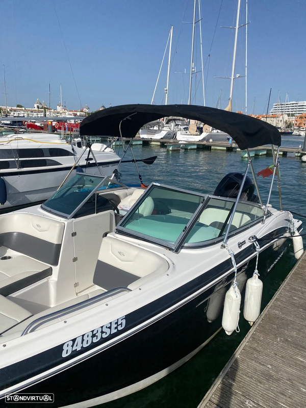 Chaparral suncoast 210