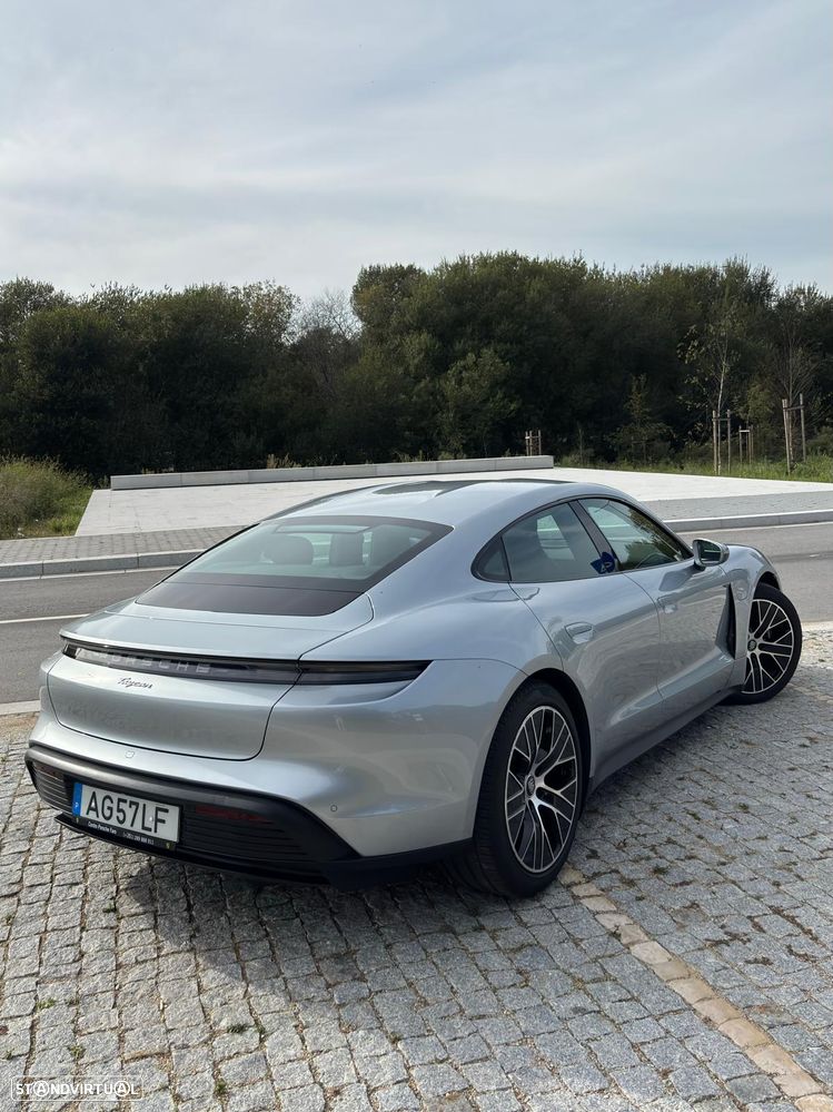 Porsche Taycan Standard - 6