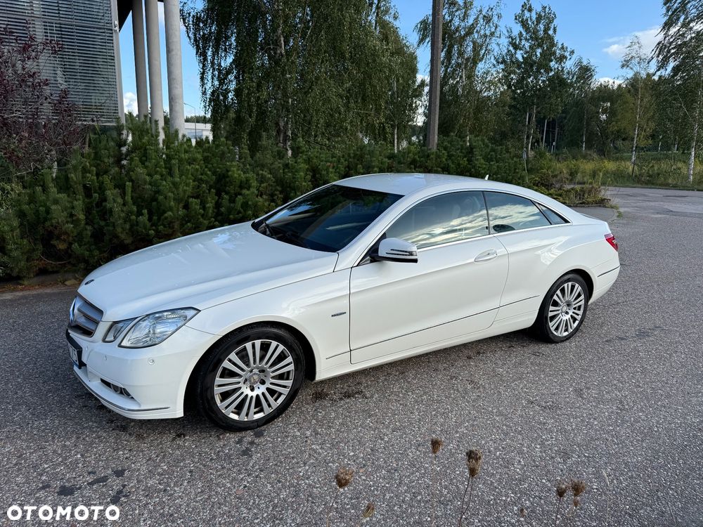 Mercedes-Benz Klasa E 250 CGI BlueEff - 1