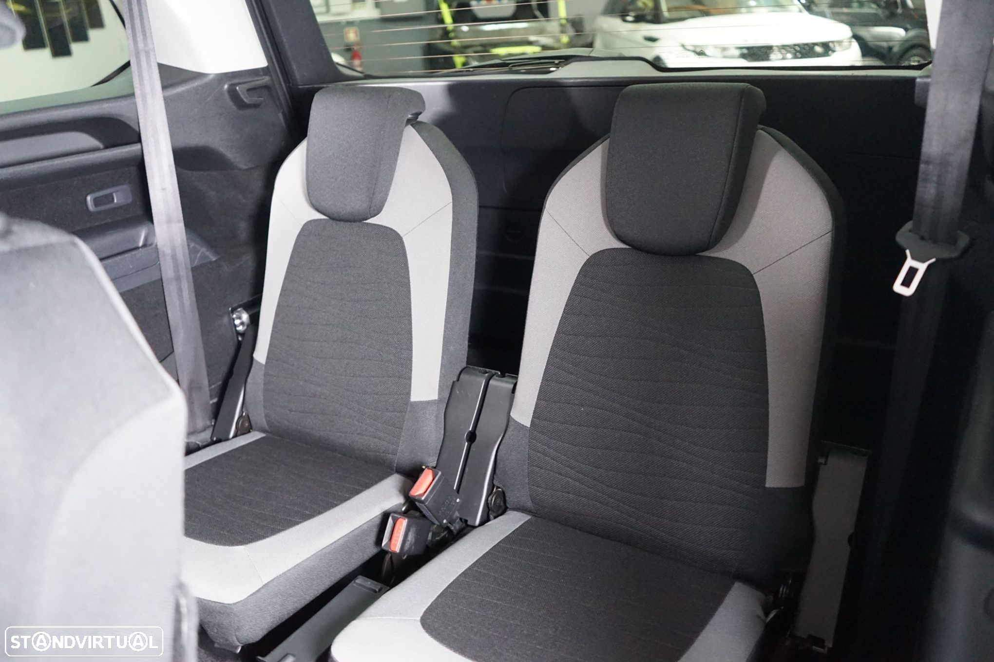 Citroën C4 Picasso 1.6 BlueHDi Shine EAT6 - 38