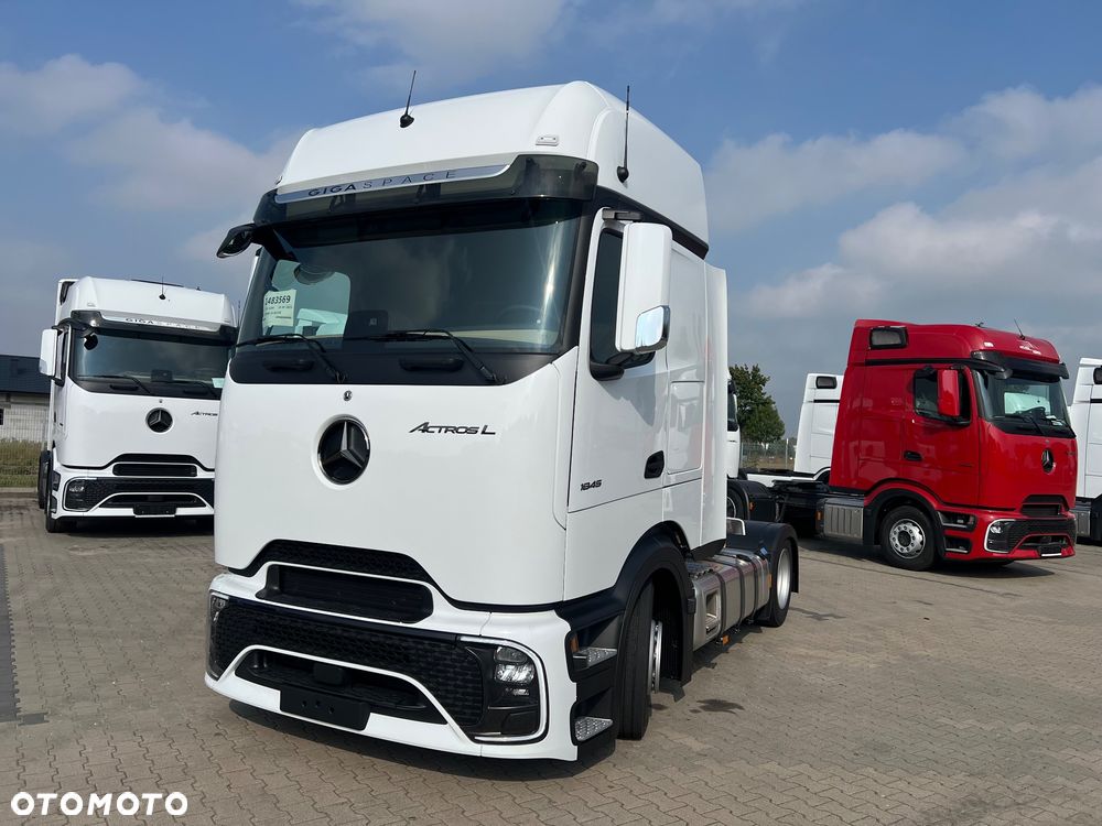 Mercedes-Benz ACTROS - 6