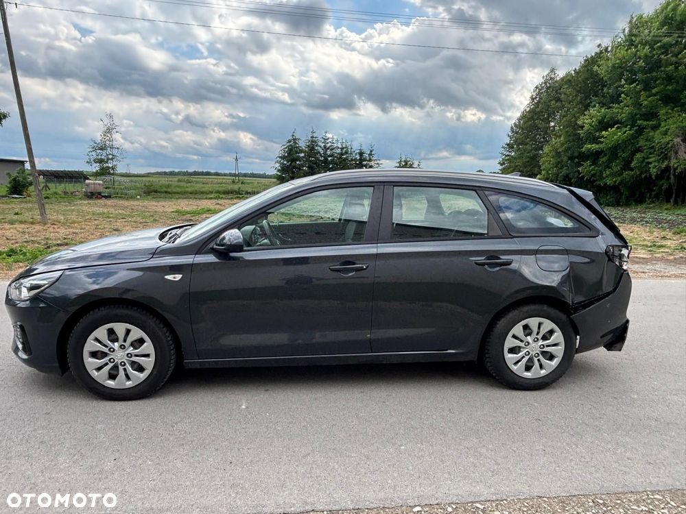 Hyundai i30 1.5 DPI Comfort - 3
