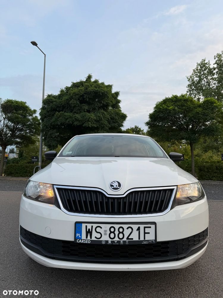 Skoda RAPID 1.0 TSI Active - 2