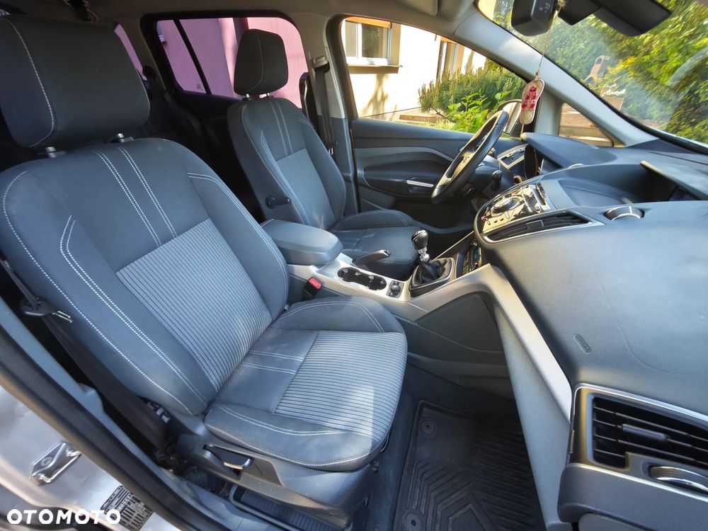 Ford Grand C-MAX 1.6 EcoBoost Titanium - 23