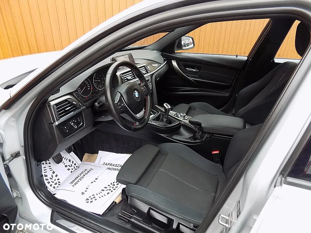 BMW Seria 3 316d Sport Line - 5