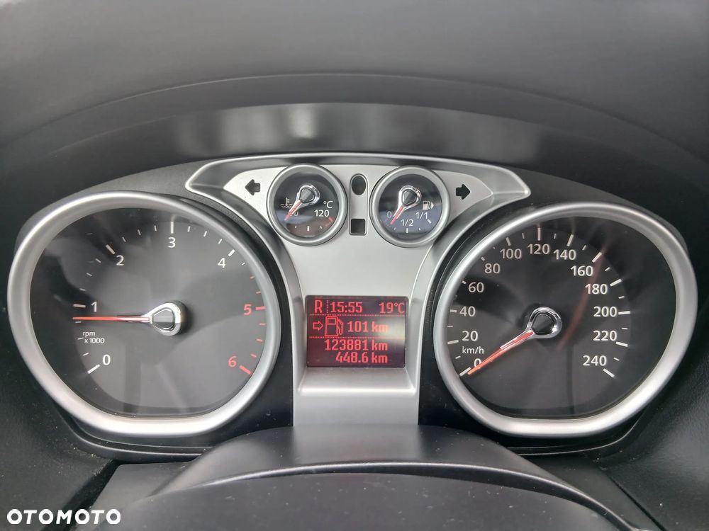 Ford Focus - 9