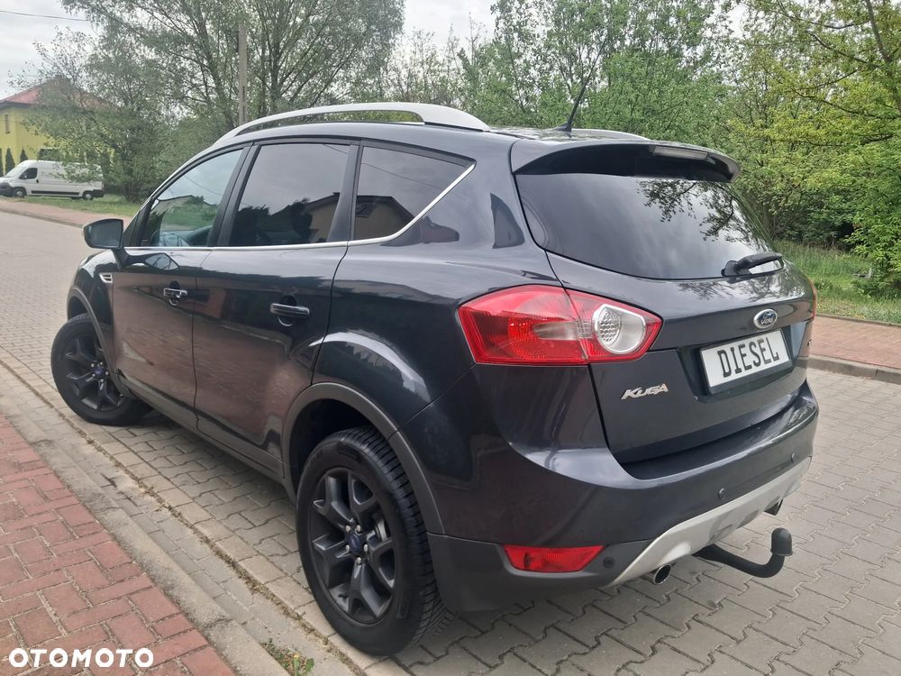 Ford Kuga 2.0 TDCi 2x4 Titanium - 33