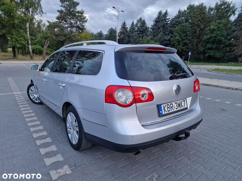 Volkswagen Passat 2.0 TDI DPF Highline DSG - 4