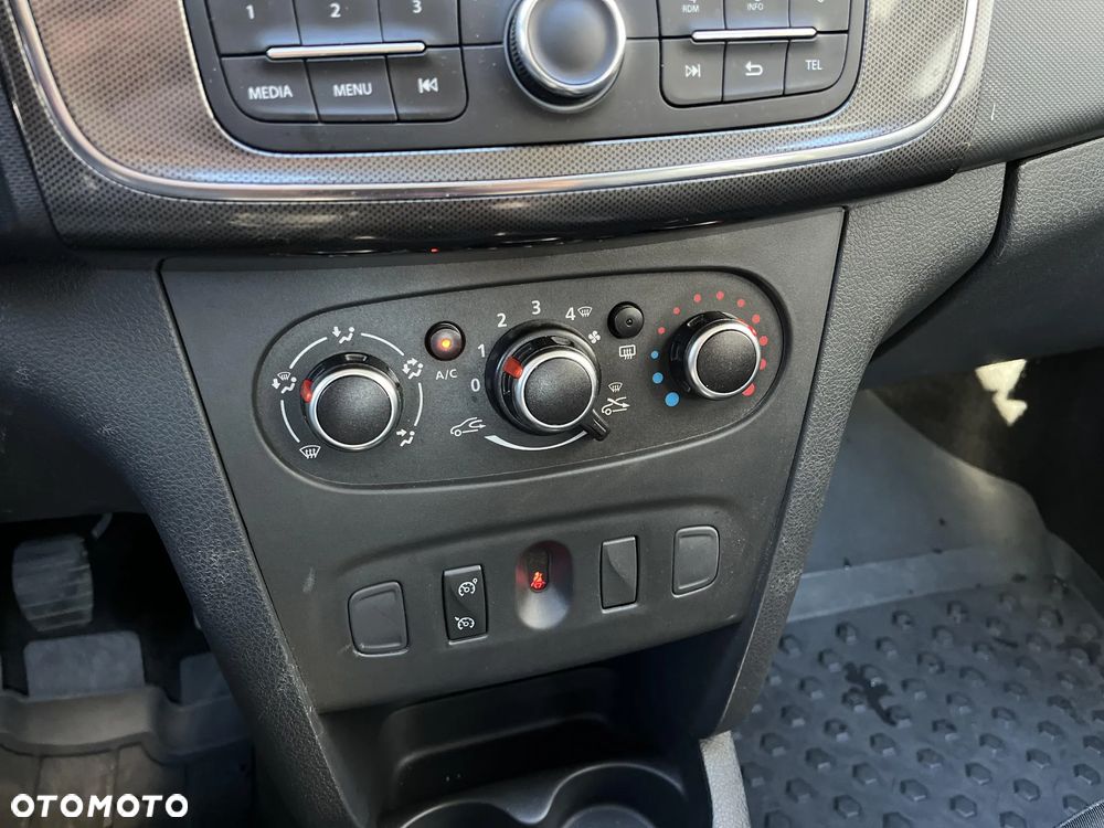 Dacia Sandero 0.9 TCe Laureate S&S - 22