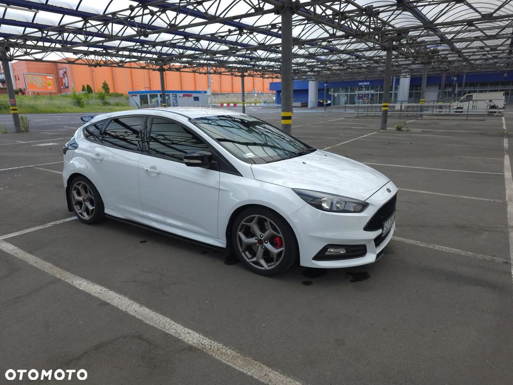 Ford Focus - 15