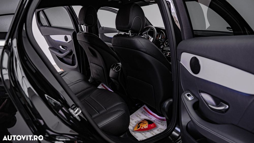 Mercedes-Benz GLC Coupe 220 d 4Matic 9G-TRONIC AMG Line - 17